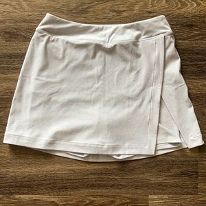 Outdoor Voices 4.5 inch Court Skort